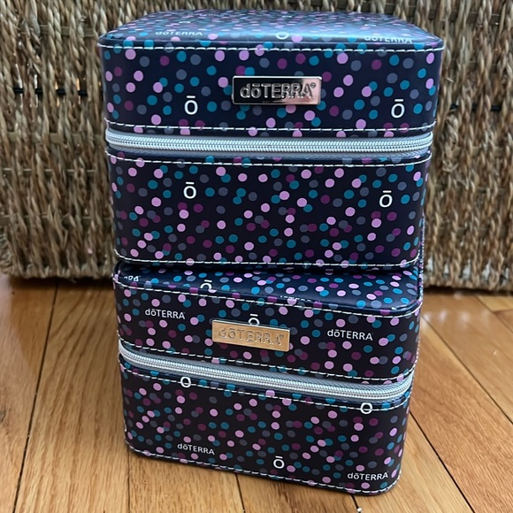 Doterra Other - Set of 2 Doterra oil holders